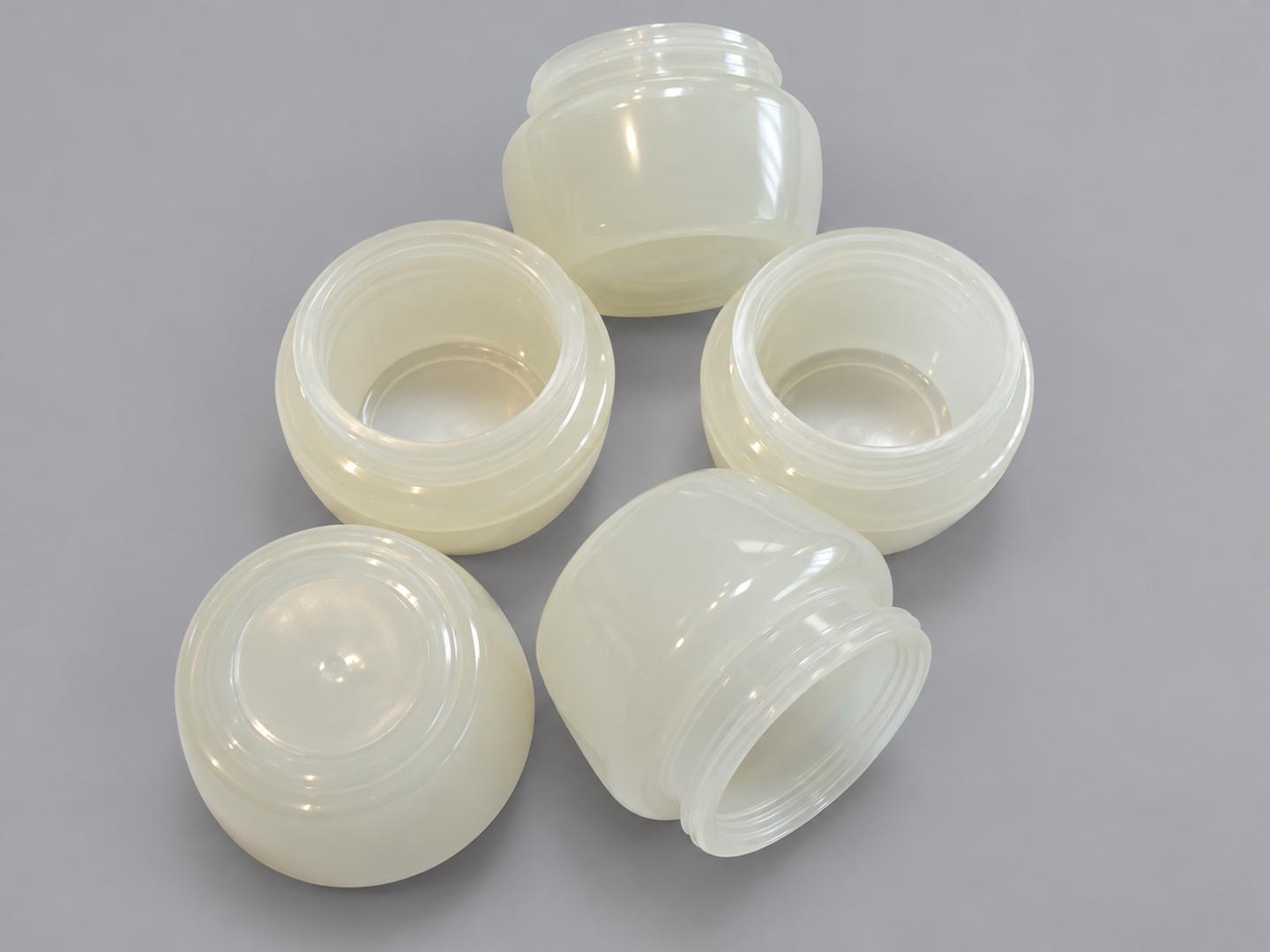 Cosmetic packing products