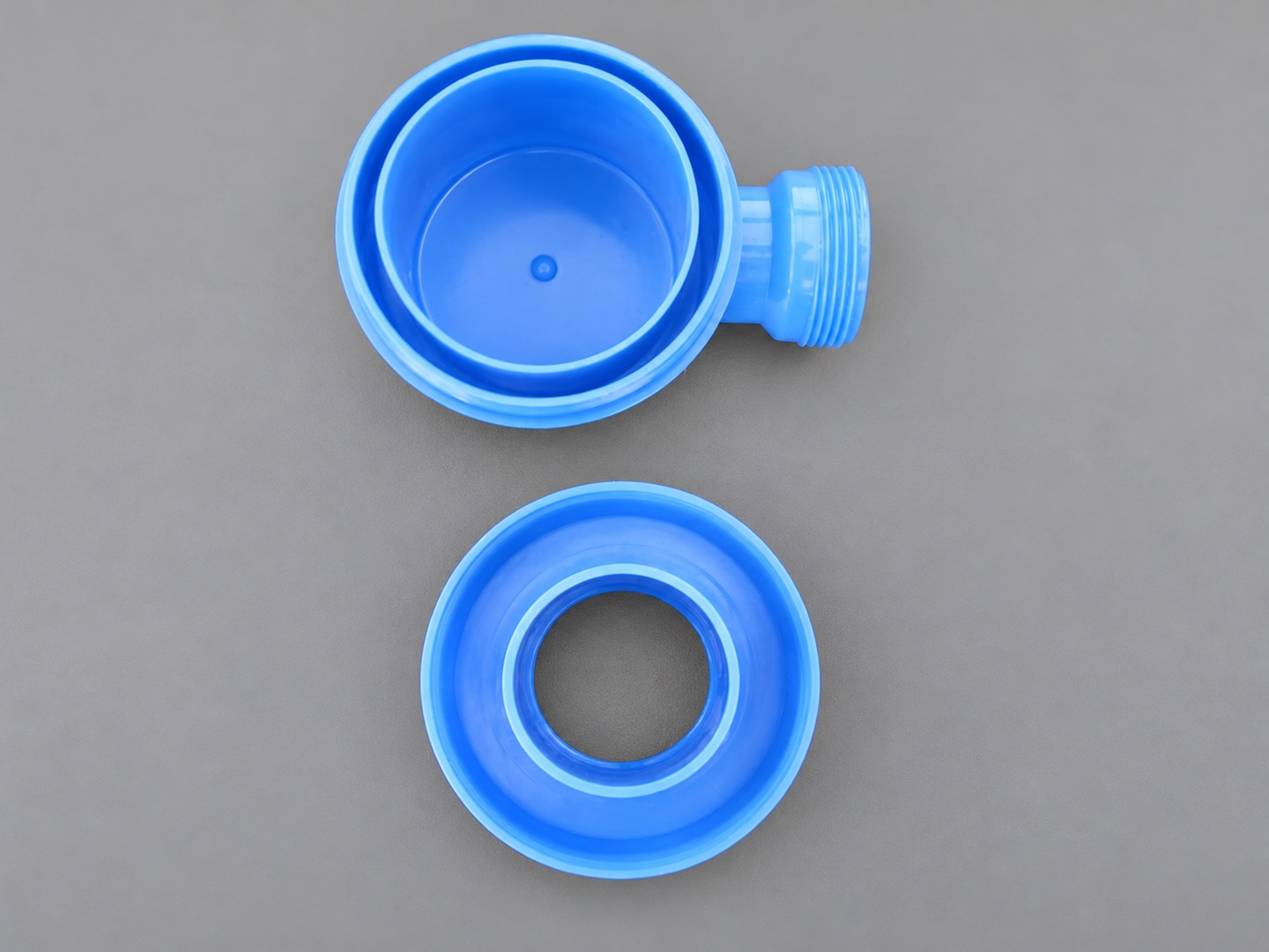 Home appliance unscrewing part